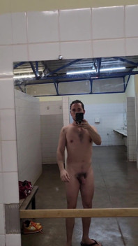 Mirroring Dick All Around