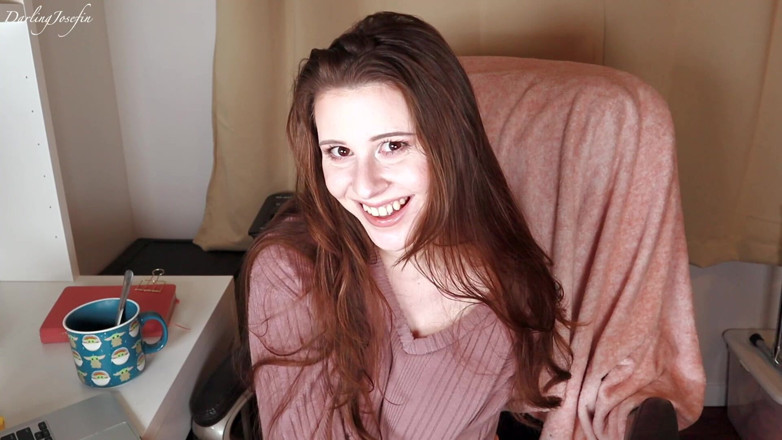 Darling Josefin: Zelfvernederende slet aanbidt Davids enorme pik!