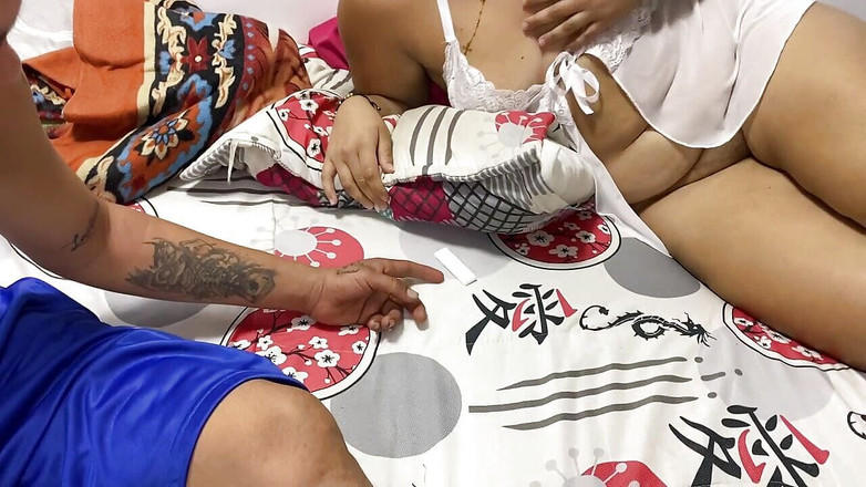 Joraul: Jsem nevěrná svému manželovi, aby otěhotněl