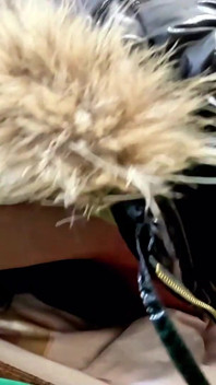 รุ่นแม่น่าเย็ดที่โดดเด่นใน Nickelson Downjacket มันวาวใหม่ คาวเกิร์ลย้อนกลับ, ท่าหมาและน้ําแตกสองครั้ง