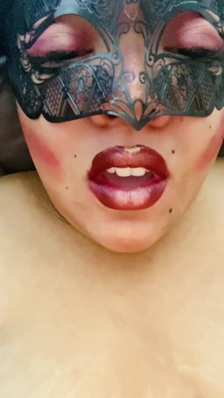 Blk Doll: Zamaskowane odgrywanie ról BBW