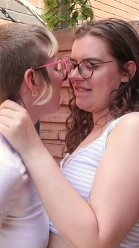 Lesbian Kissing & Jeans Wetting W Rosa & Carrie
