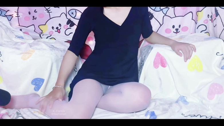 sisfetish: Aku baru-baru ini jatuh cinta pada ASMR