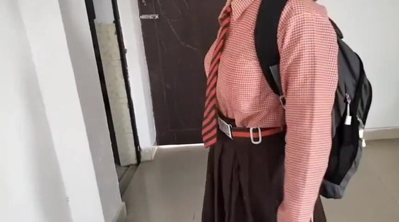 HotSihvani63: Quente indiana bonita universitária hardcore de quatro sexo grande pau