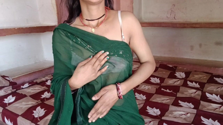 seema: Țâțe desi