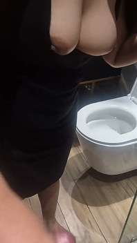 Švagrová Mi Pomohla S Ejakulací