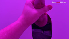 GLORYHOLEGAYS: 퇴근 후 몰래 몰래 들르는 23살 의붓여동생 - 거꾸로 지배