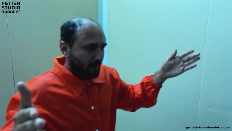 Mistress Henriette: Shift 1 scéna z filmu černá stránka 3 "ovládání mysli"