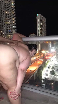 Don Prince jde hluboko do latinské bbw Mars Hefner