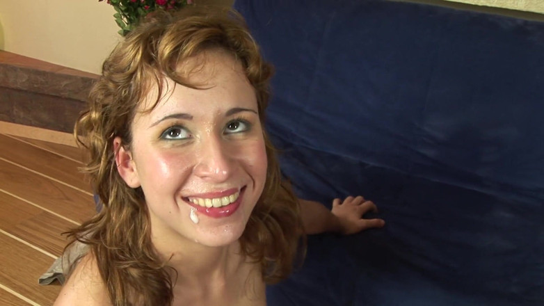 Teen Core Club: Karrie has all the moves of a prima ballerina