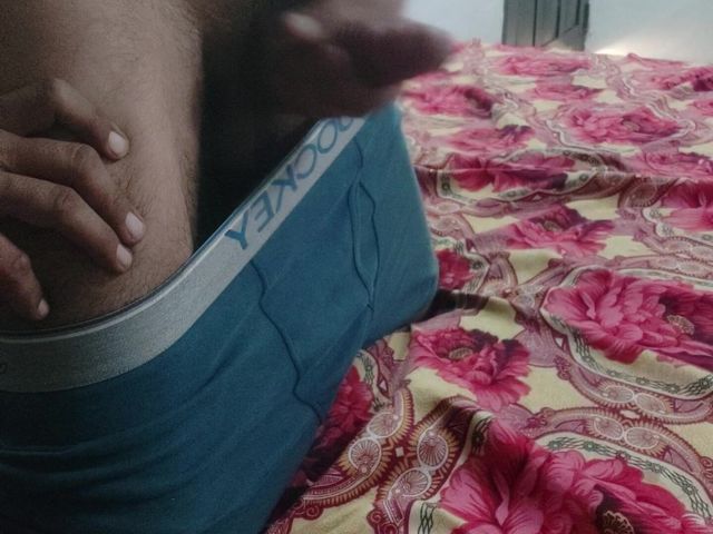Who Would Like to Make Love with Me? (Casanova porn)