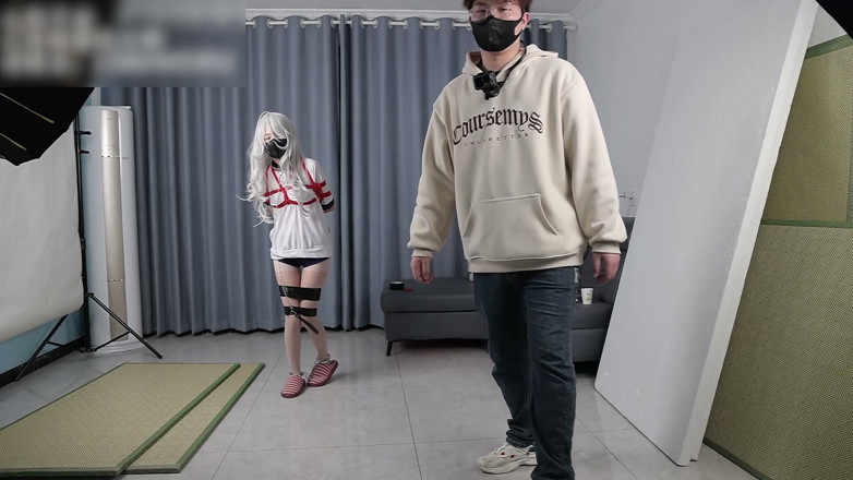 Asian bondage: My Cute Girlfriend in White Stockings and White Hair Played...