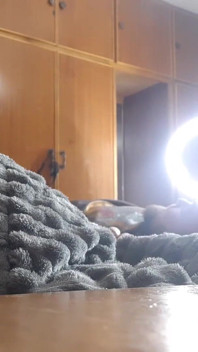 Ella lo notó grabando y no le importaba