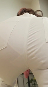 Reina Kuroki - the Moving Company Has a Woman with Big Tits, a Perky Ass, and Tight Pants