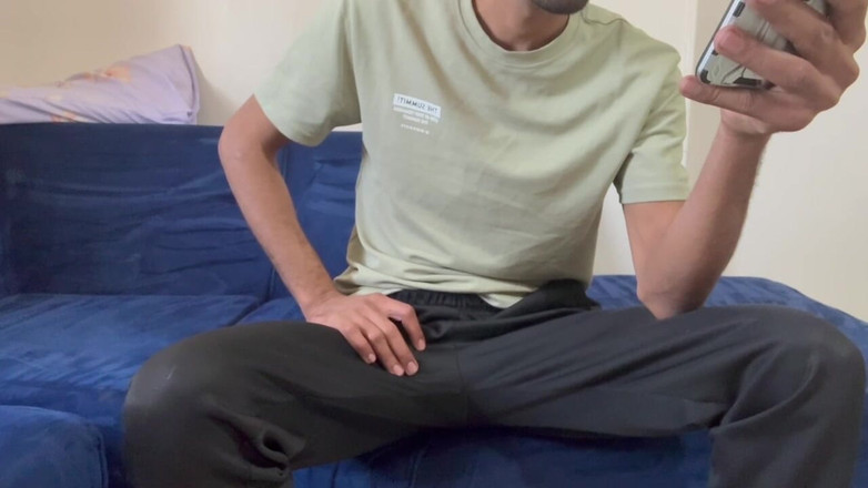 Arab gay sex: Masturbasi