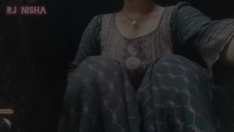 RJ NISHA: Desi Rj Nisha Bhabhi Masturbates with Fingers Part 4