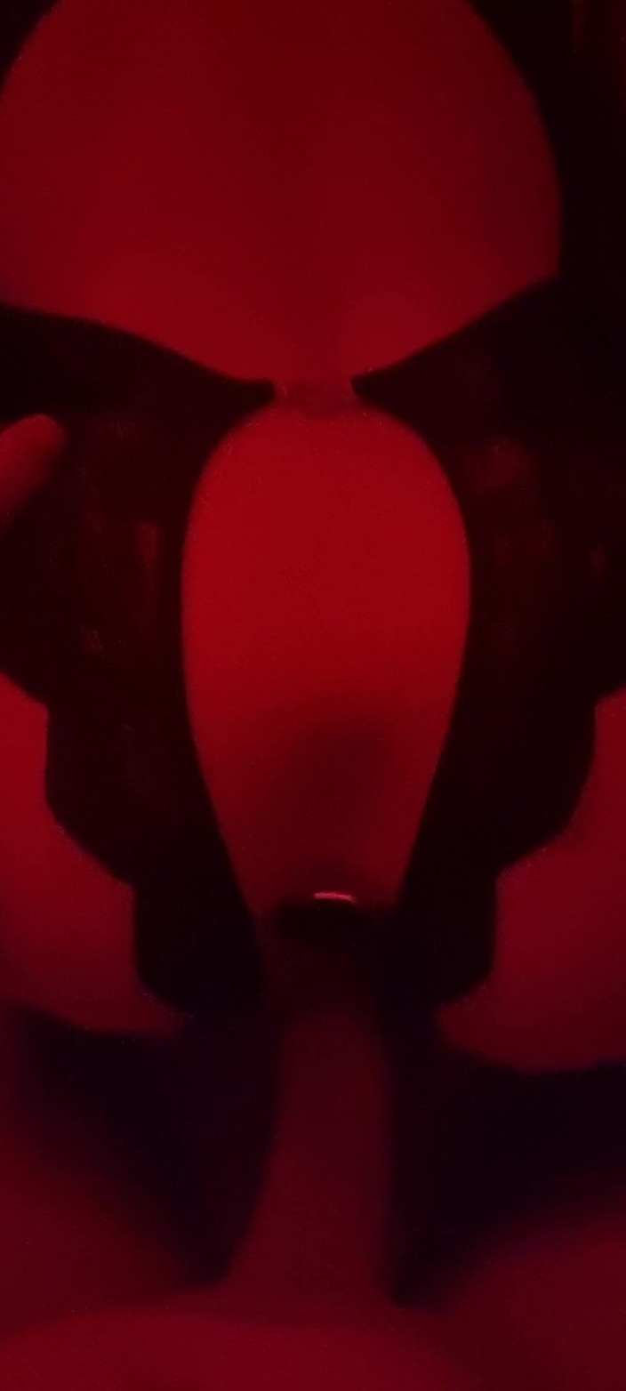 Desloups: Zezadu se svým kolíkem