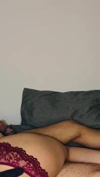 Mój szwagier i ja czujemy się napalona w środku nocy dobra rzecz, której mój mąż nie wie