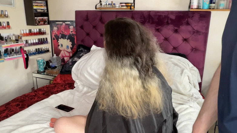 MissFFW: ffw dicukur habis-habisan sama clipper shave