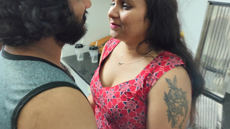 Vaigavarun45: Video rekaman seks pas lagi pas nggak ada orang di...