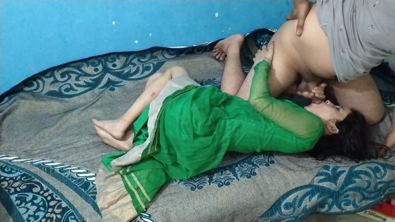 Indian Muslim Couple: شخصية زوجة هندية جريئة، حلوة بره ووحشية جوا