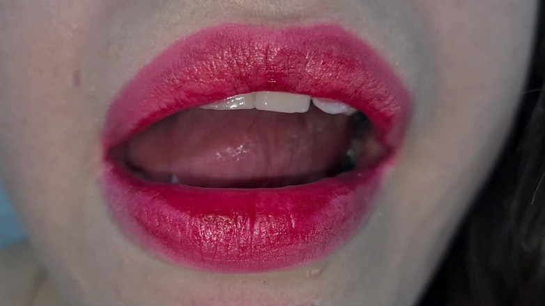 Alice H: Giantess Eats You