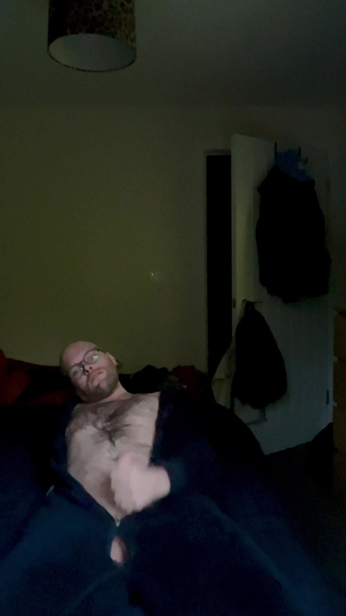 Buggiesmugglr: Early Morning Posting, Morningwood Vibes