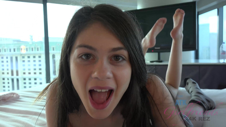 ATK Fans (Girlfriends): Percutian maya Las Vegas dengan Mariana Woods 3/3