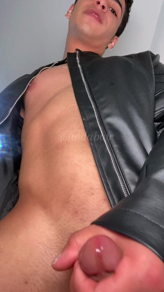 aodaboy: POV - Domino il mio schiavo