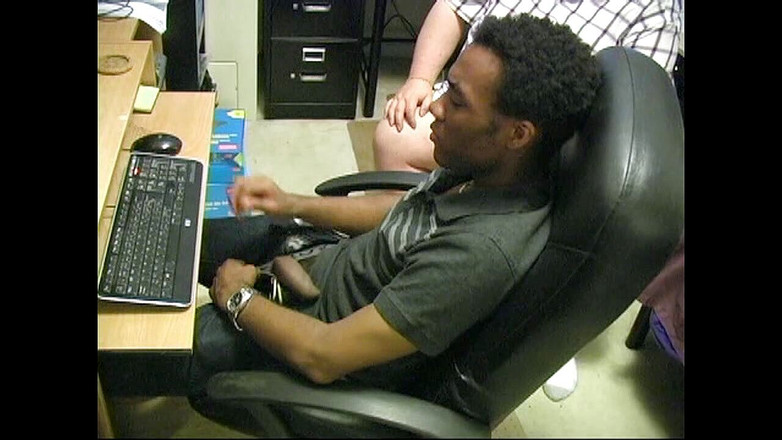 The Great Canadian Male: Výbuch z minulosti - Jordan2