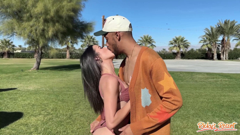 Ricky's Resort: Kylie Rocket Episod