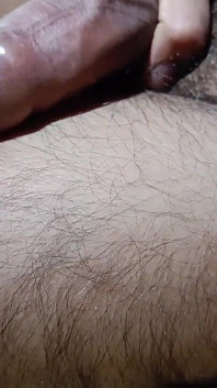 Masturbace obrovského velkého monstrózního čůráka