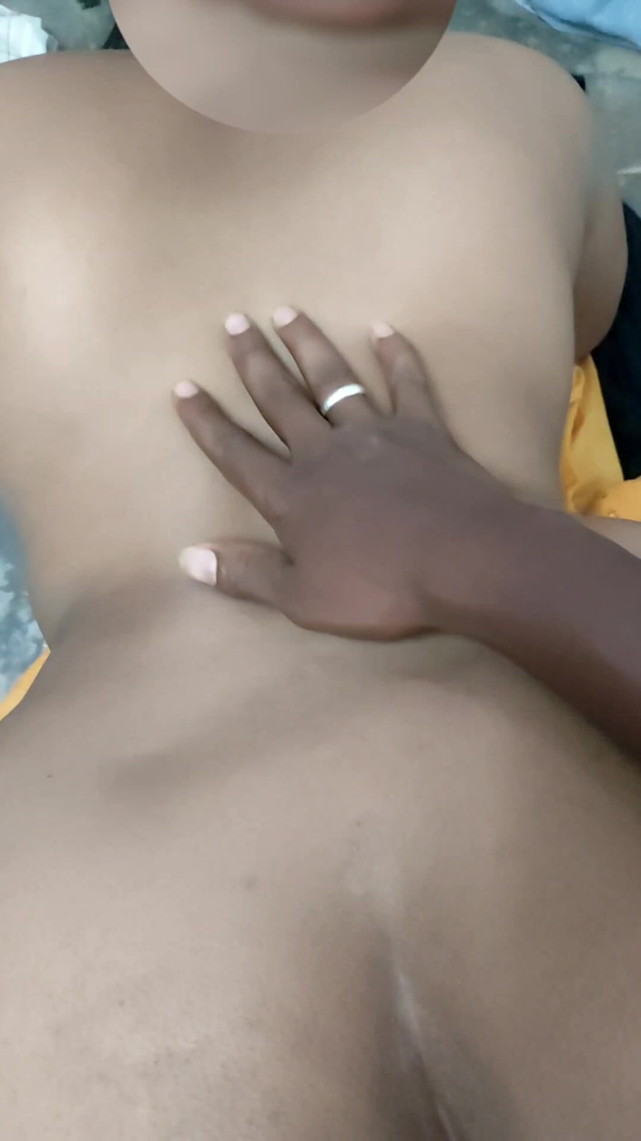 Hindiaudioadda1: Amantes se divertindo na sala secreta