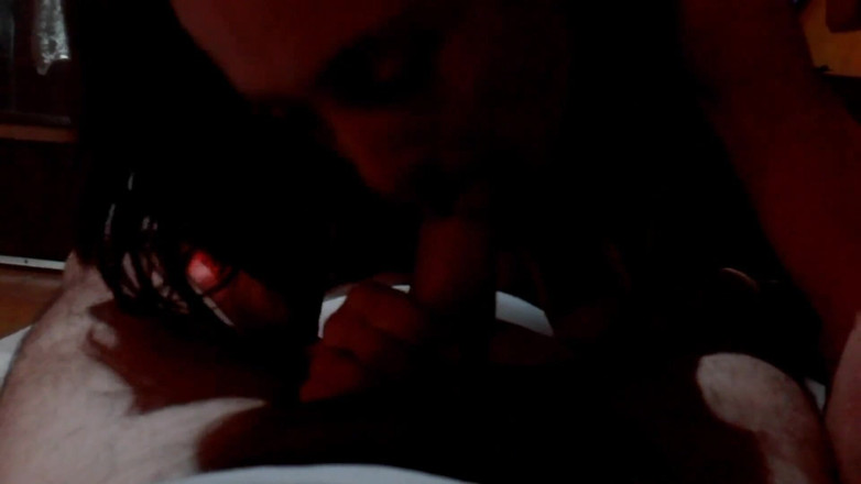 Marian sofar: 그녀는 그녀의 엉덩이에 다른 자지 미친 듯이 빨아