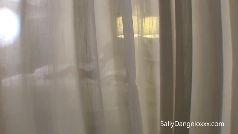 Sally D'Angelo: Night chaser