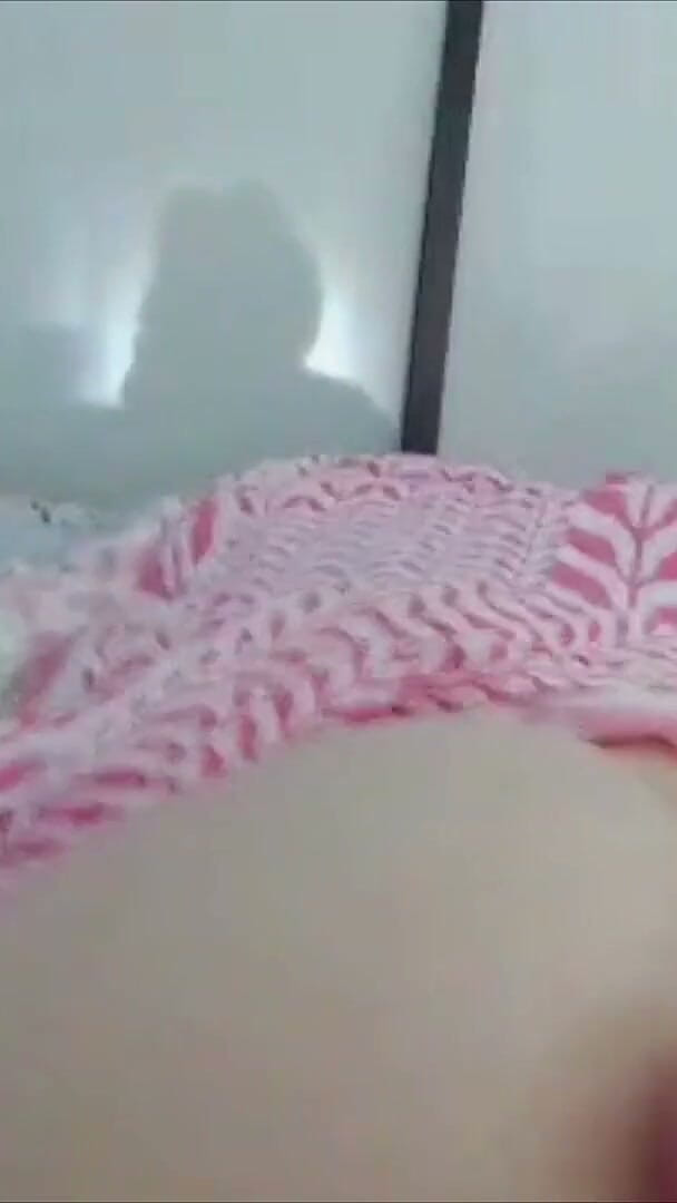 Pofegistka: Ma femme trompe vraiment son mari avec son meilleur ami