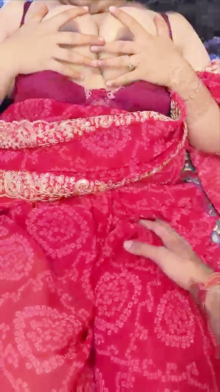 Softchoice886: Horny Indian Neighbour Bhabhi Gets Her Big Ass Oiled &amp; Pounded...