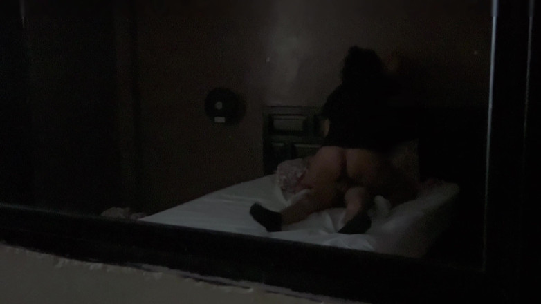 Luisxx: Läraren klagar på mig och säger att hennes man inte...