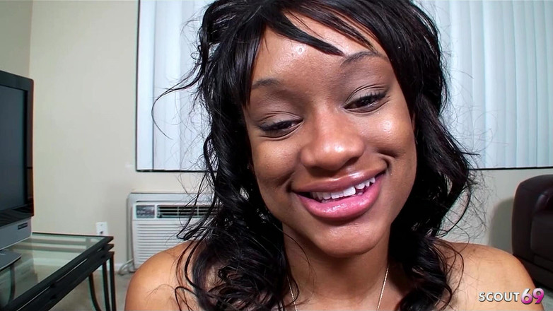 Full porn collection: Ebony Secretrary Teen Candy Gives Boss Interracial Blowjob
