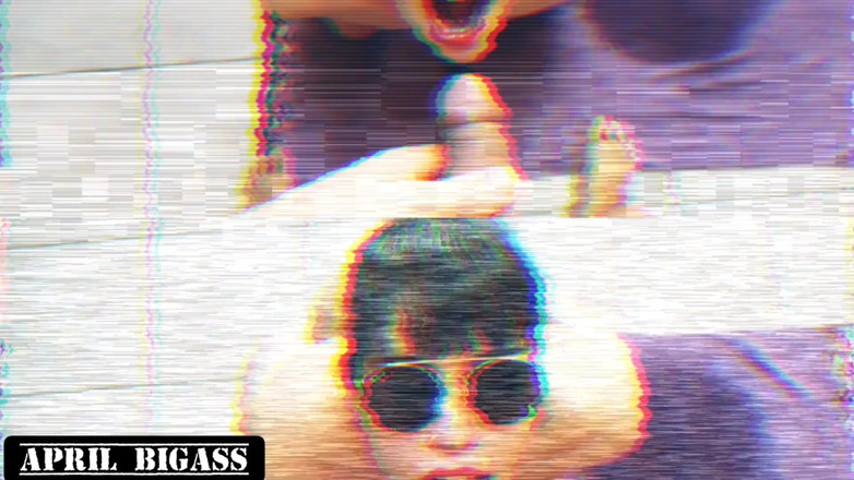 April BigAss: Пити сечу не зупиняйтеся 2, повний екстремальний день більше 3 літрів
