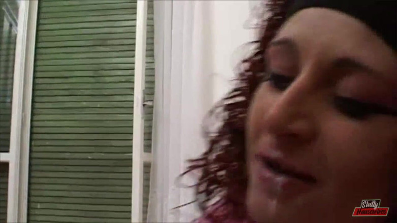 Vere Casalinghe Italia.: Horny MILF sucks two cocks and gets wet with hot...