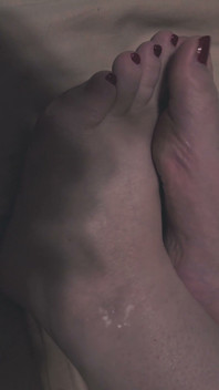 Sexy MILF Feet
