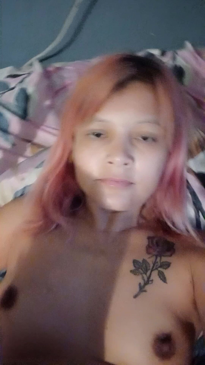 Lusi: मेरे खिलौने के साथ मुझे लगता है कि यह तुम हो