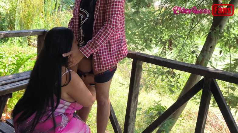 Riderqueen: Video para fans, el jardinero en mi terraza