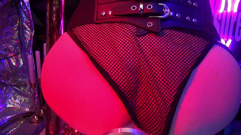 Toy Pleasure: Toypleasurexxx - spike anal consolador