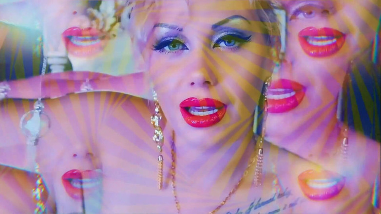 Goddess Misha Goldy: Avertizare!!! Include halucinațiile erotice!! Îți voi fute complet creierul