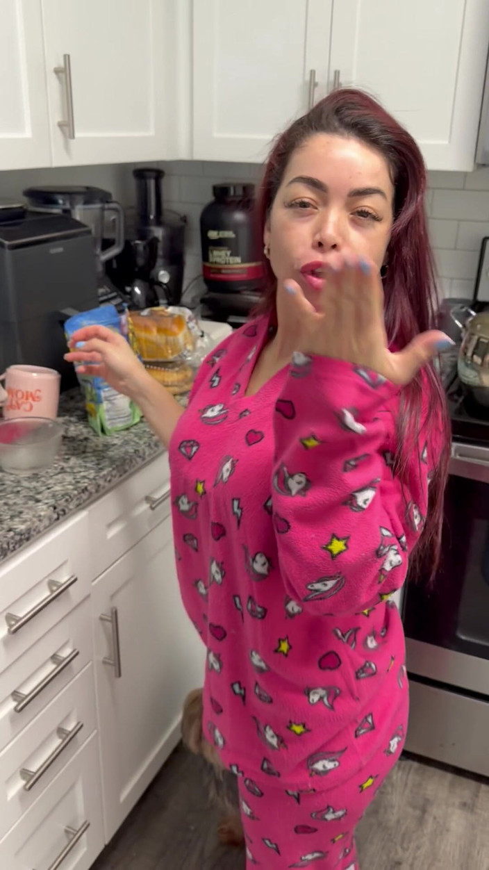 TefyLove20: Большая задница для твоего униженного маленького члена