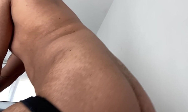 Damien Custo: Damien Custoストリップショー大きなお尻twerk