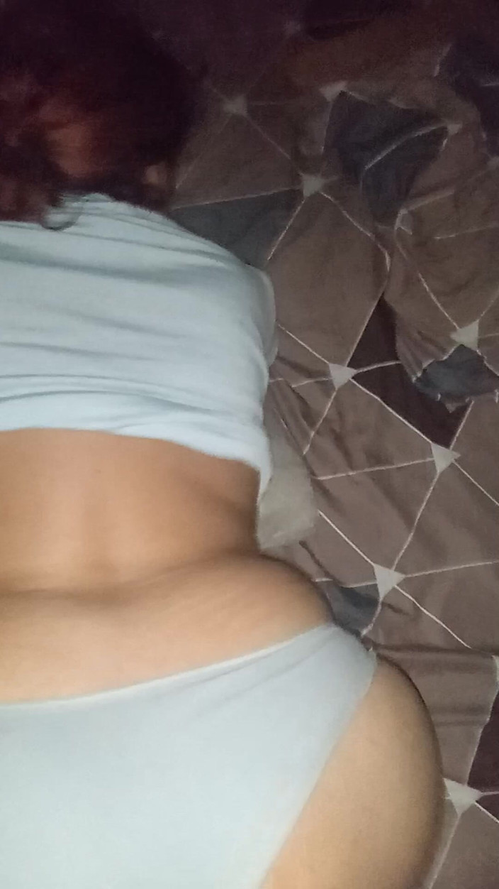 Eatrella j: 丢失的手机家庭视频