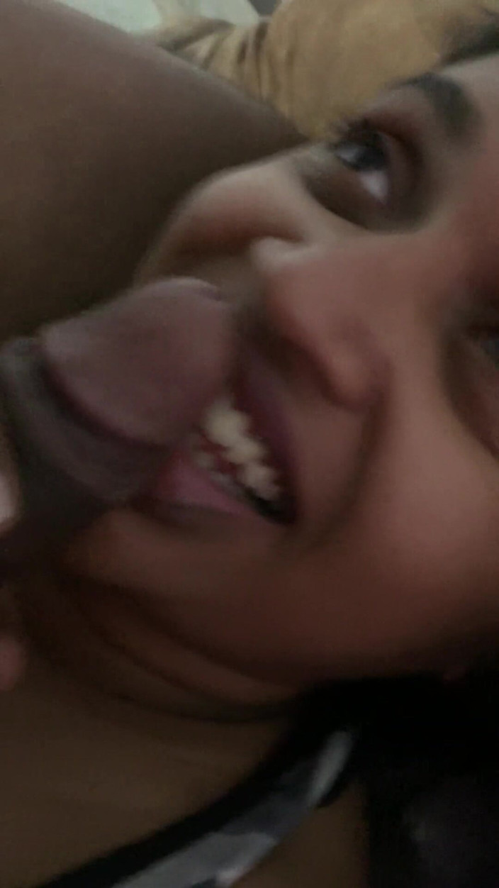 Tina Baby: Chupando d jay pau